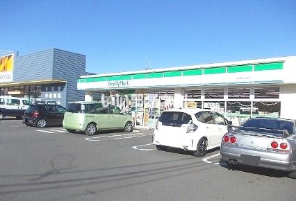 コンビニ　ファミリーマート 南足柄沼田店（コンビニ）まで388m
