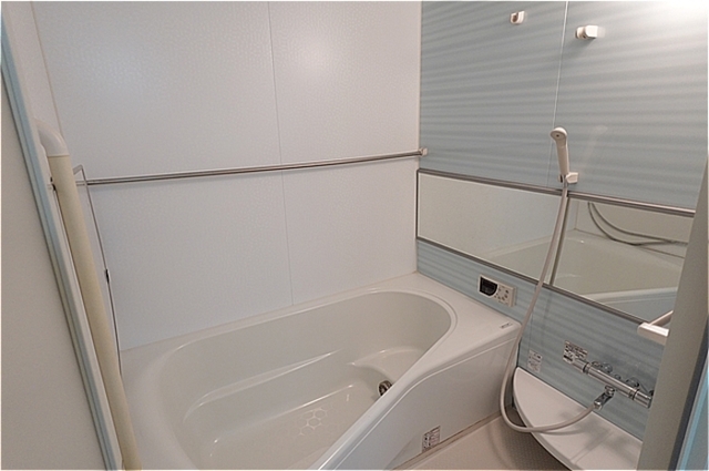 バス・シャワールーム　浴室