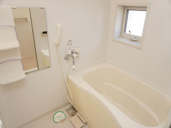 バス・シャワールーム　浴室