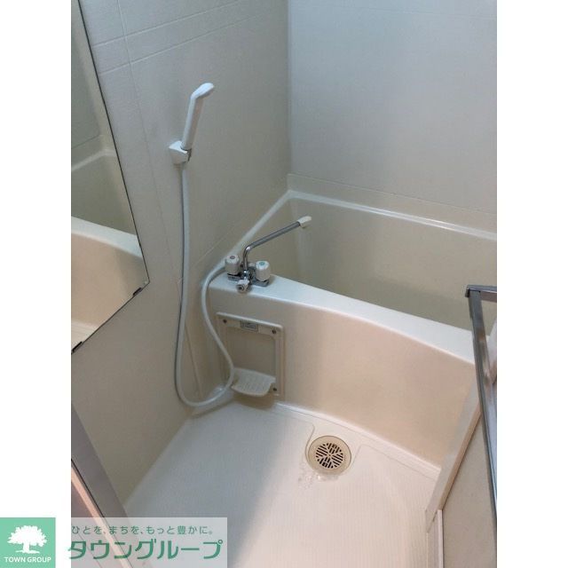 バス・シャワールーム　シャワー付きバス