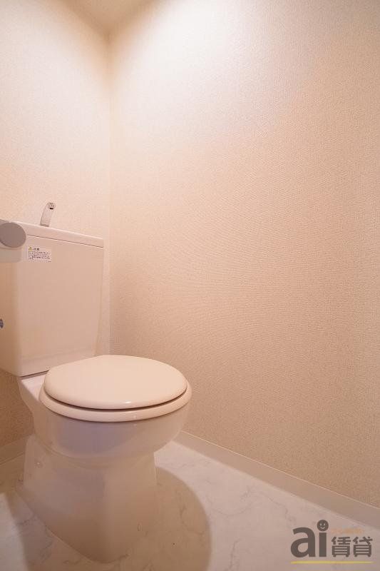 トイレ　※同仕様写真です