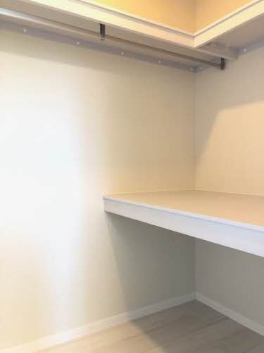 収納　ウォークインクローゼット