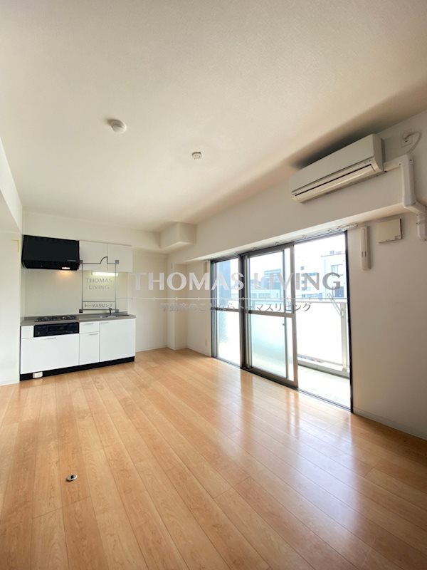 居室・リビング　※別号室の参考写真になります。