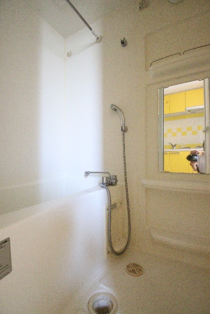 バス・シャワールーム　※別室の参考写真の為、現況優先です。