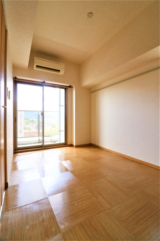 居室・リビング　日当たりのいいリビングです。