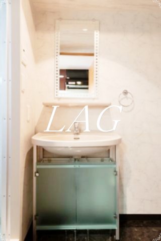 洗面設備　洗面台です。