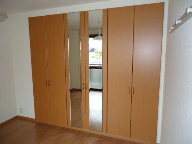 収納　クローゼット