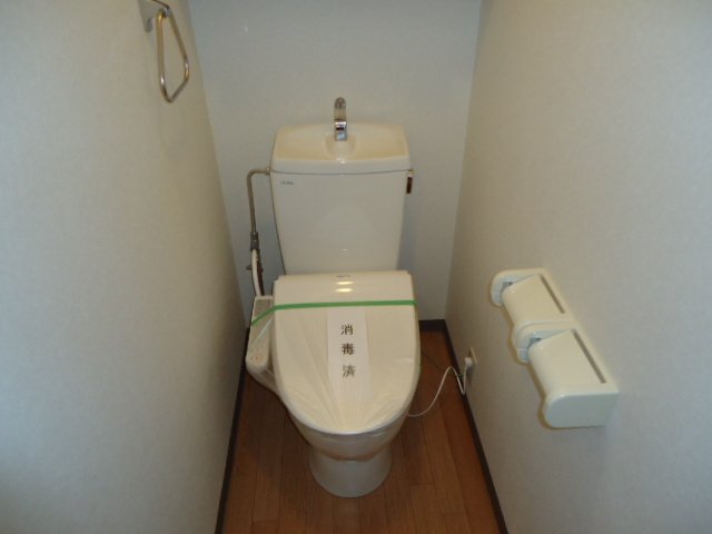 トイレ　シャワー付トイレ