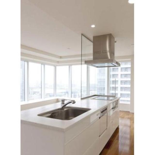 キッチン　※写真は同タイプ住戸です。