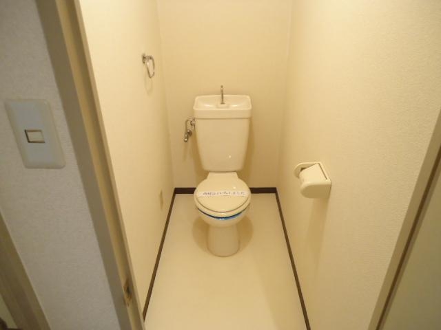 トイレ　綺麗なお手洗いにトイレの神様も満足です
