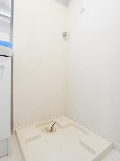 その他設備　設備　洗濯機置場※同物件・同仕様画像