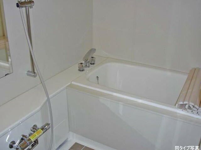 バス・シャワールーム　別部屋参考写真