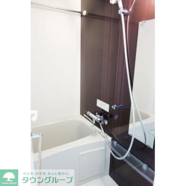 バス・シャワールーム　※写真は同タイプ住戸です。