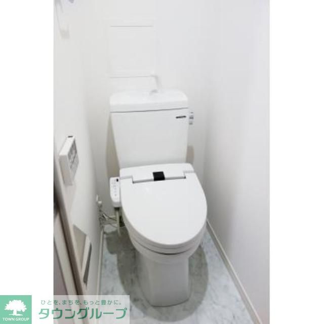 トイレ　※写真は同タイプ住戸です。