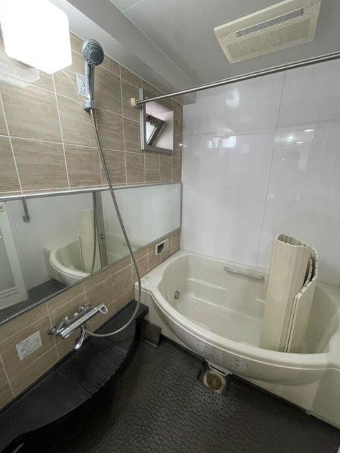 バス・シャワールーム　追焚機能・浴室乾燥機