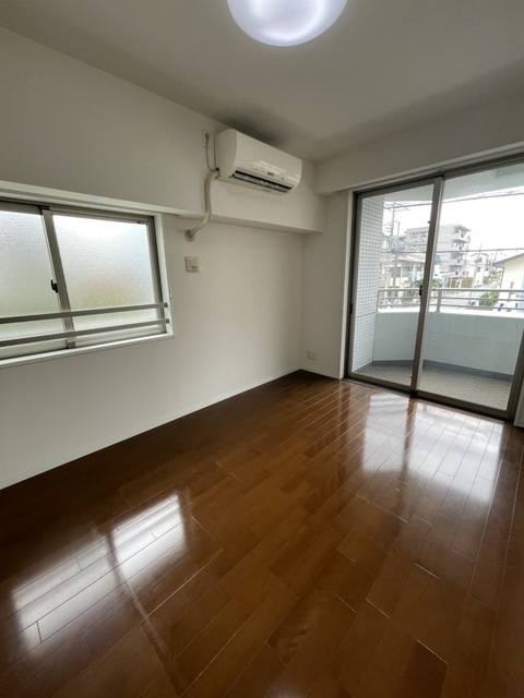 その他部屋・スペース　洋室約６．６帖