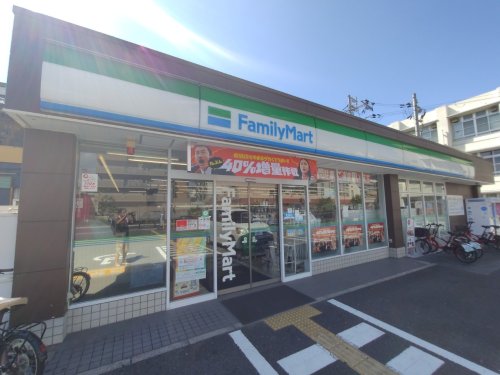 コンビニ　ファミリーマート 西成松二丁目店（コンビニ）まで431m