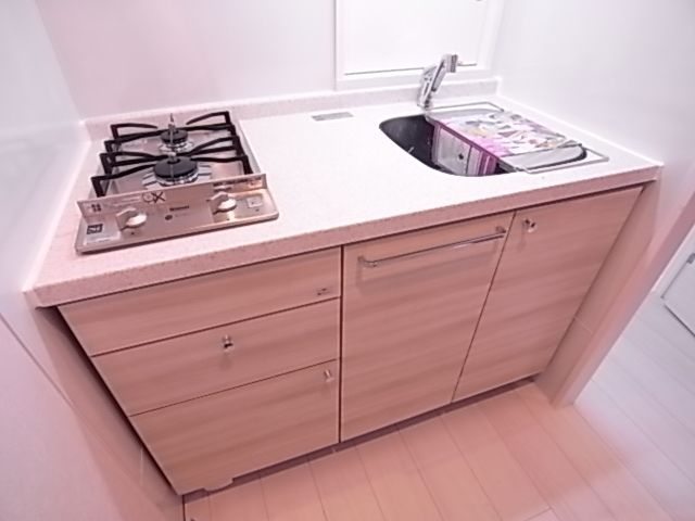 エンクレスト舞鶴2のキッチン写真