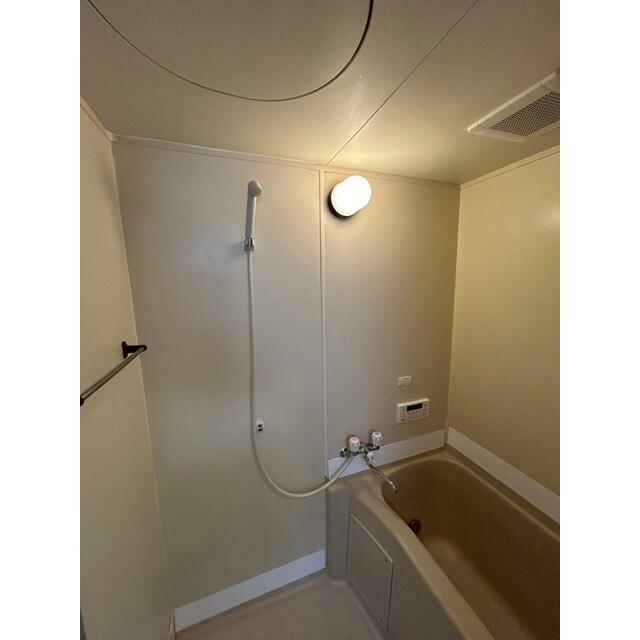 バス・シャワールーム　※別部屋参考写真