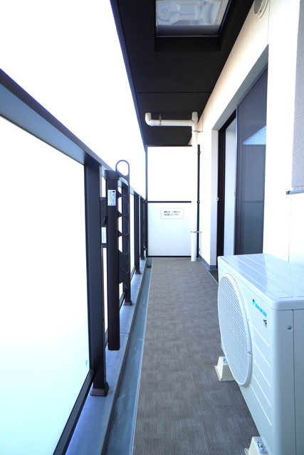バルコニー　※写真は同タイプ住戸です。