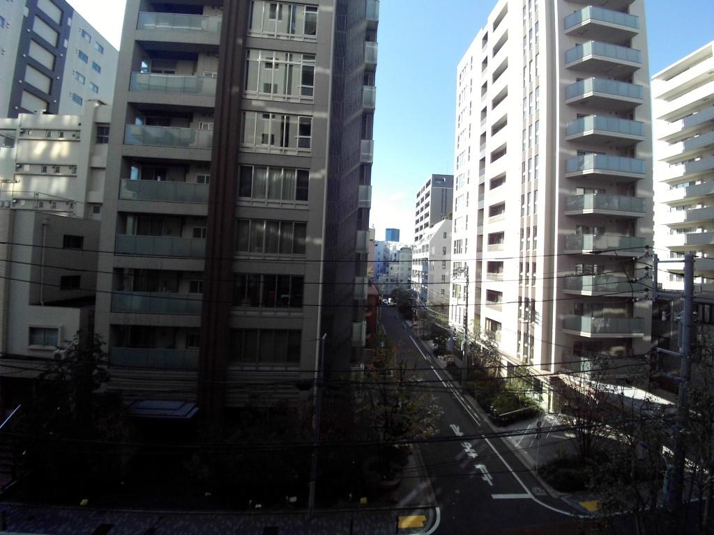 眺望　目の前が道路なので開放感がある眺望です。※4階からの眺望です