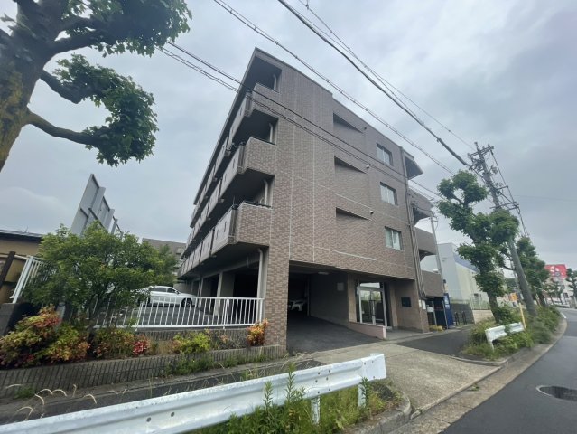 建物外観　スタスィオン滝の水