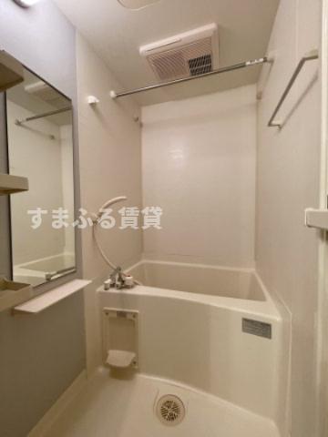 バス・シャワールーム　同仕様　同施工会社　風呂