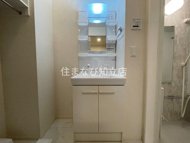 洗面設備　別部屋写真