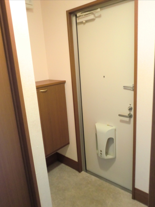玄関　シンプルで使いやすい玄関です