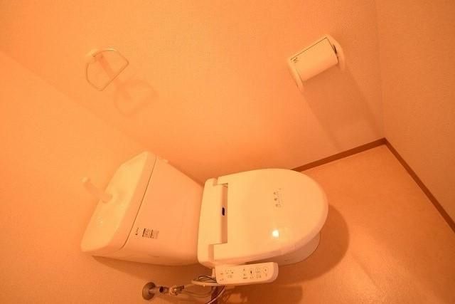 トイレ　★清潔感のあるトイレです★