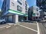 コンビニ　ファミリーマート小松島二丁目店（コンビニ）まで507m