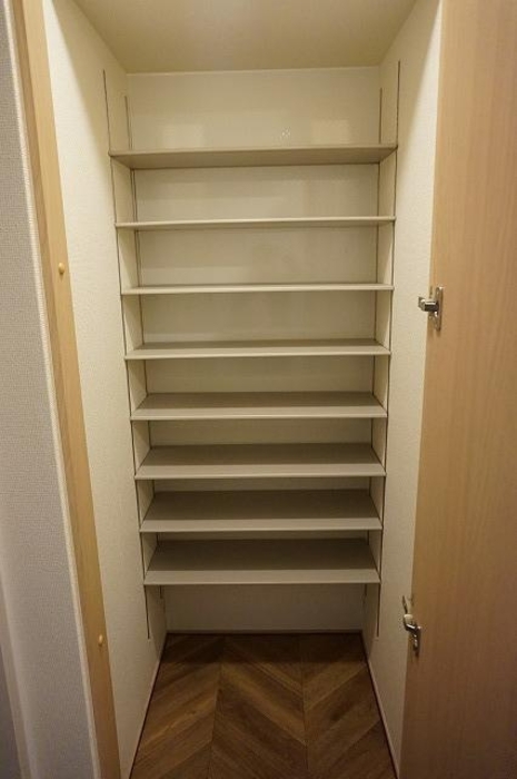 収納
