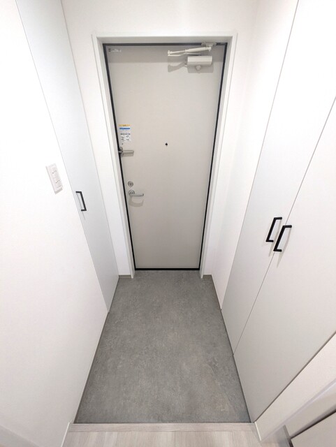 玄関　（施工前）同間取参考写真