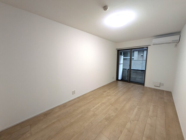居室・リビング　（施工前）同間取参考写真