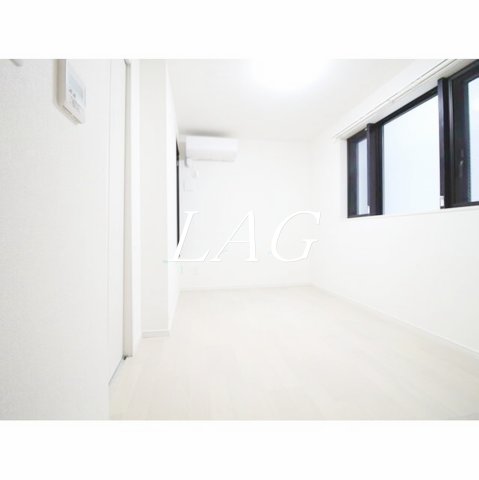 居室・リビング　洋室のお部屋です。