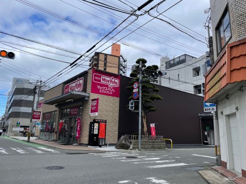 スーパー　マックスバリュエクスプレス比恵町店（スーパー）まで188m