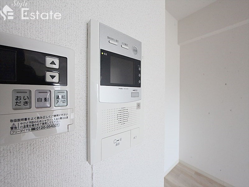 セキュリティ　モニター付きインターホン