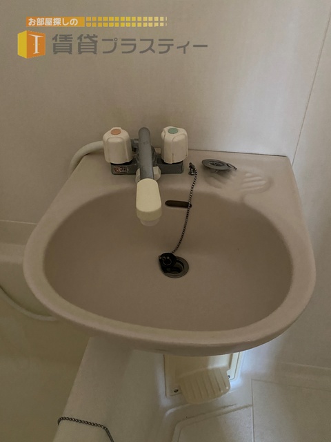 洗面設備　朝の始まりはここから。。。