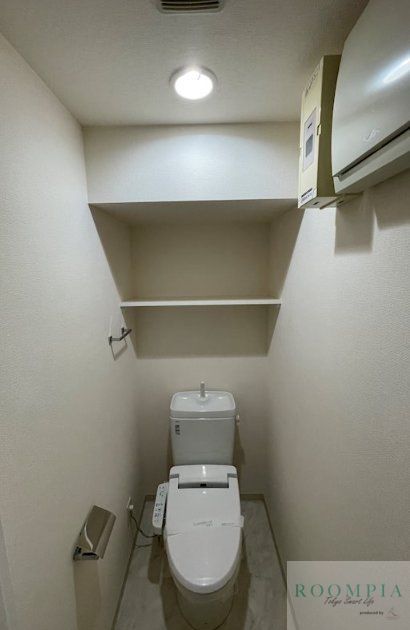 トイレ　トイレ
