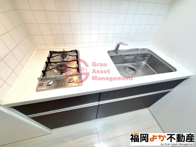 キッチン　【202号室実写真】きれいなキッチンです