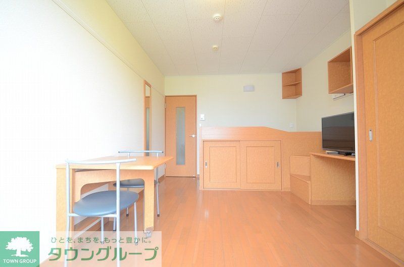 玄関　同タイプの物件写真となります
