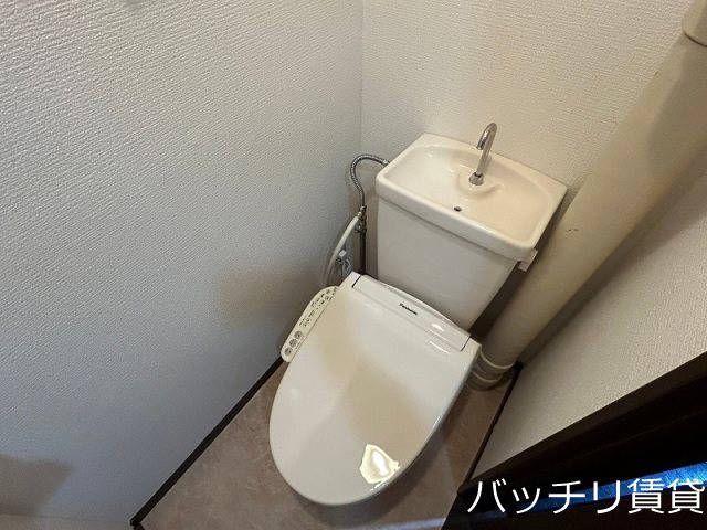 トイレ　※別号室イメージの為、現状を優先致します
