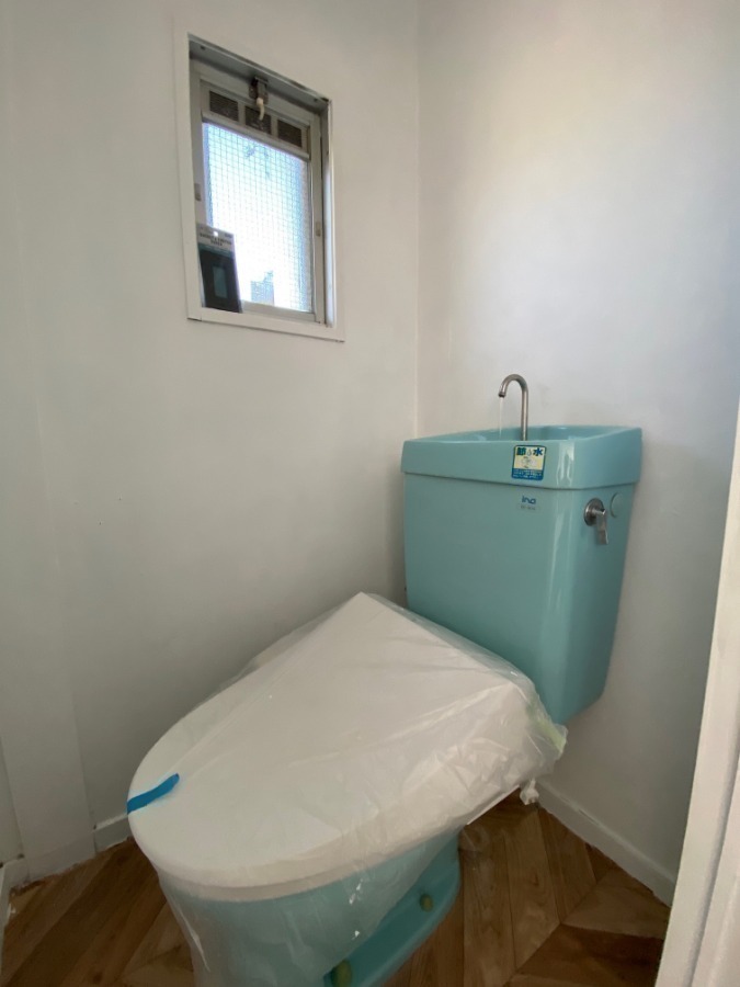 トイレ　トイレ温水洗浄便座