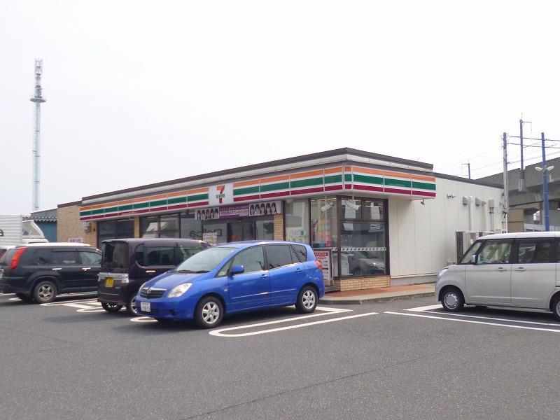コンビニ　セブンイレブン新潟山田店（コンビニ）まで872m