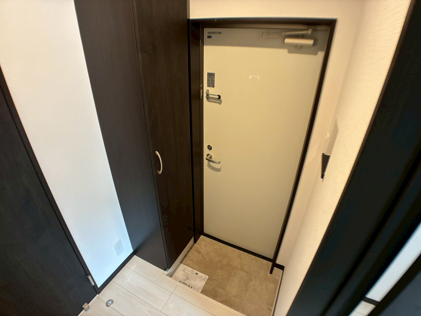 玄関　同施工シリーズの別物件写真です。