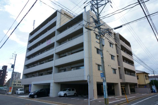 建物外観　きれいな外観です