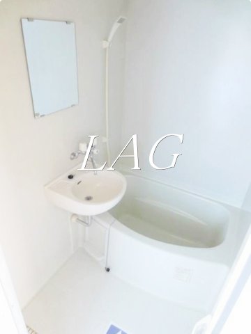 バス・シャワールーム　お風呂です。