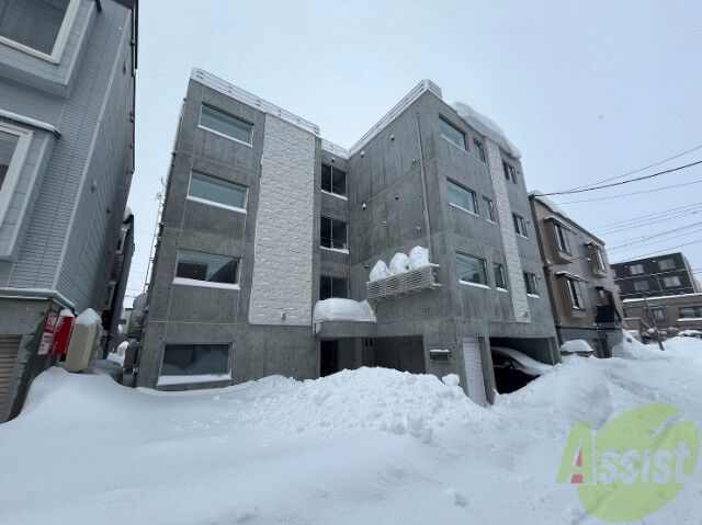建物外観　札幌市東区北１９条東「ロイヤルガーデン」