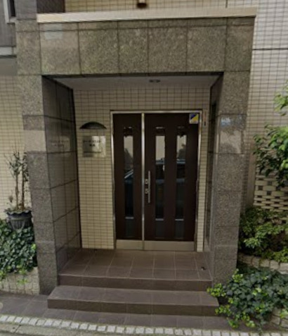エントランス　綺麗なエントランス♪