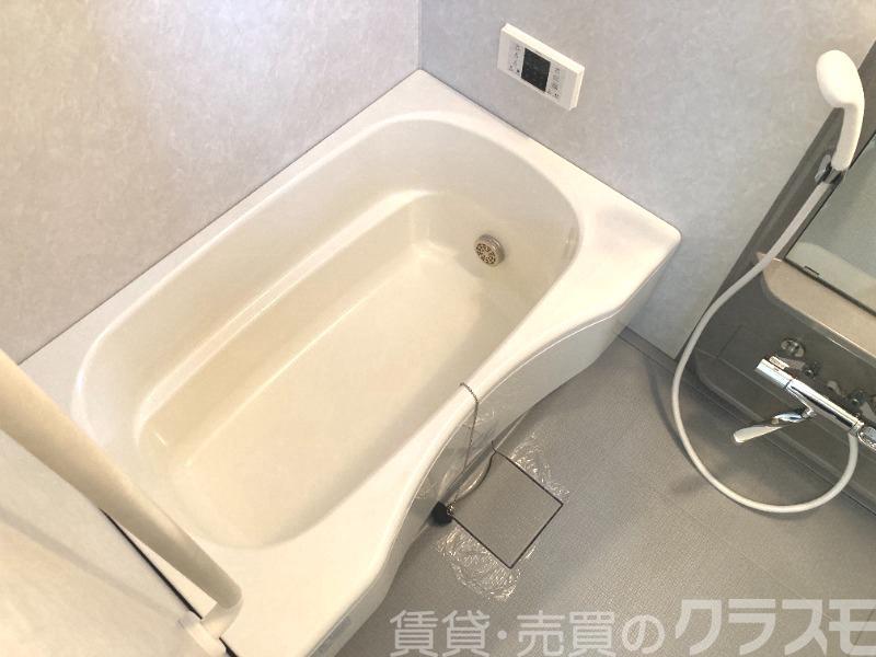 バス・シャワールーム　浴室乾燥機＆追い焚き機能付きバス♪